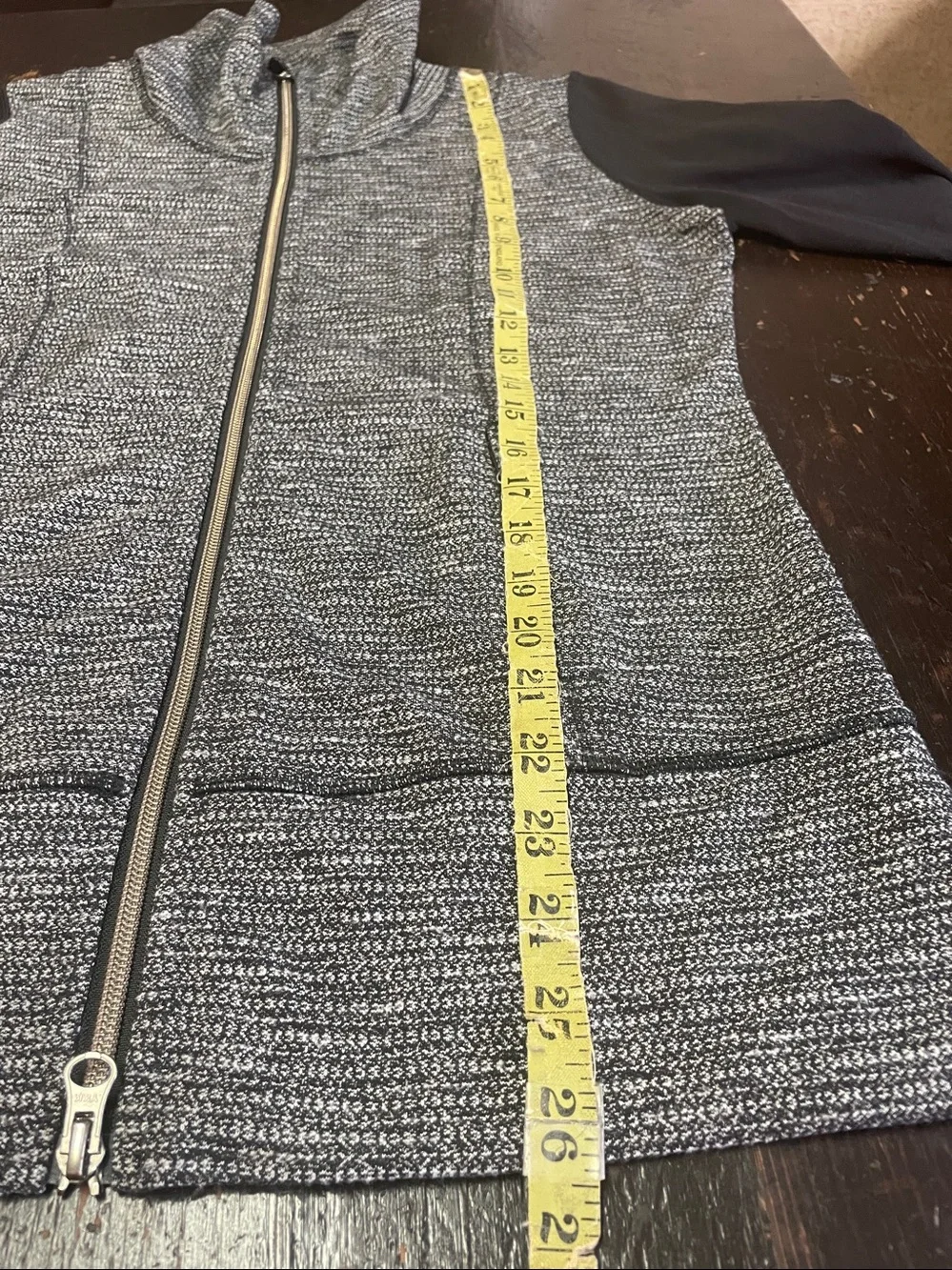 Lululemon Daily Yoga Jacket Full Zip Two Tone Gray Heather Size 6.